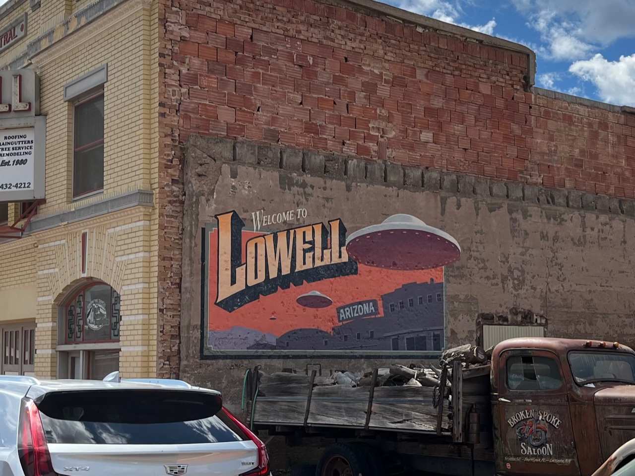 Lowell UFO mural